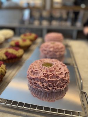 La Pâtisserie du Meurice par Cedric Grolet by null