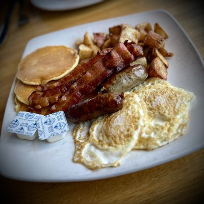 Silver Diner by null