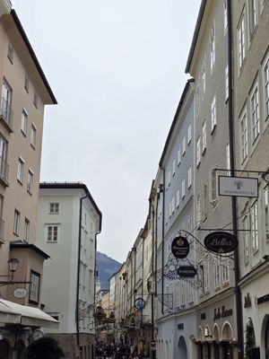 Getreidegasse by null