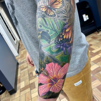 Revolution Tattoo - Color bomb done by Gabriel Mata - Tattoo Near Me - Spring Valley, California