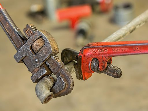 Slide of G & R Plumbing