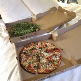Bhinda Special Pizza