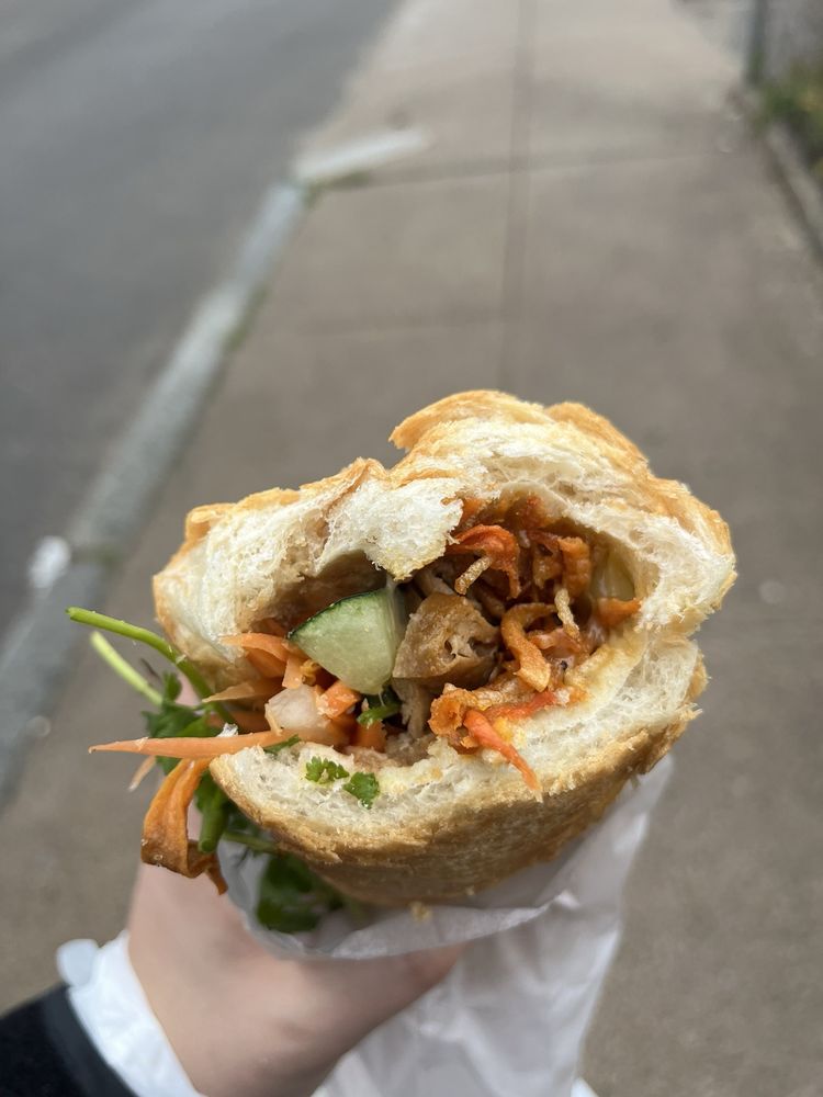 Banh Mi Chi Toi - My Sister's Sandwich Cafe