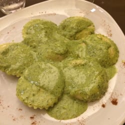 Disio - Ravioli al pesto di basilico e mandorle