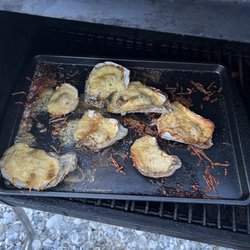 Pop's Seafood and Produce - Smoked oysters