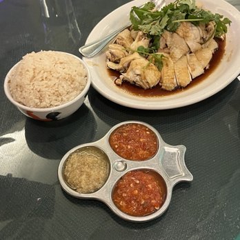 Kapitan - Asian Fusion Near Me - Chicago, Illinois