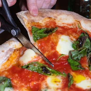 Double Zero - Margherita Pizza - New American Near Me - Atlanta, Georgia