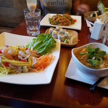 Spicy Shallot - Spicy seafood soup, sushi, spicy basil noodles - Thai Near Me - Elmhurst, New York Spicy Shallot - Spicy seafood soup, sushi, spicy basil noodles - Thai Near Me - Elmhurst, New York