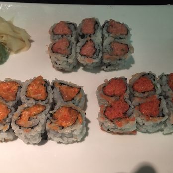 Yokohama - Spicy Crunchy Tuna Naruto Roll - Japanese Near Me - Commack, New York