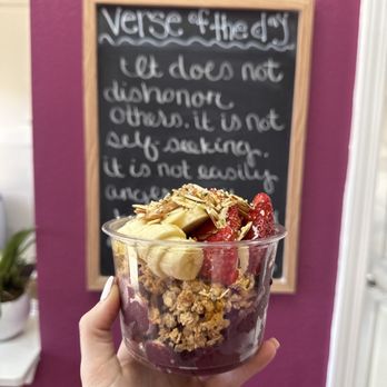 Scoops Handcrafted Acai Bowls - OG bowl - Acai Bowls Near Me - Merced, California Scoops Handcrafted Acai Bowls - OG bowl - Acai Bowls Near Me - Merced, California