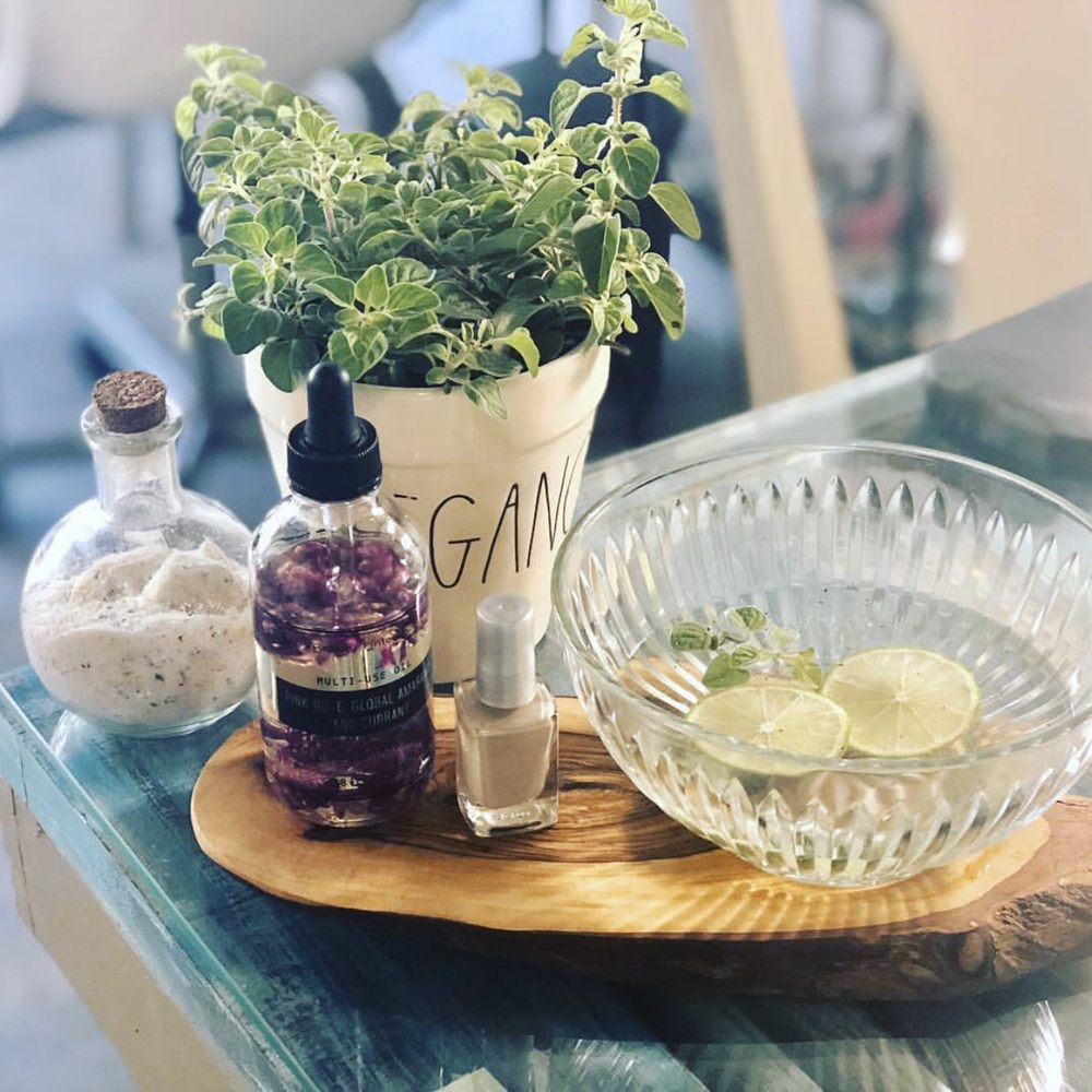 SOPHISTICATED LASH & NAIL SPA 29 Photos & 11 Reviews 444 25th St