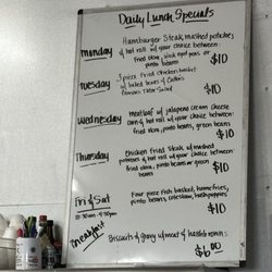 Diamond R Store & Cafe