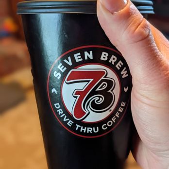 7 Brew Coffee - Vanilla latte - Coffee & Tea Near Me - Overland Park, Kansas