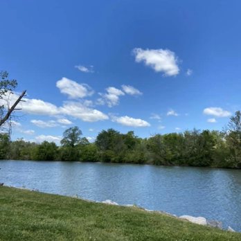 Riverside Rv Park & Resort - Peaceful - RV Parks Near Me - Sevierville, Tennessee