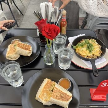 Zuzu’s Petals - Breakfast & Brunch Near Me - Long Beach, California Zuzu’s Petals - Breakfast & Brunch Near Me - Long Beach, California