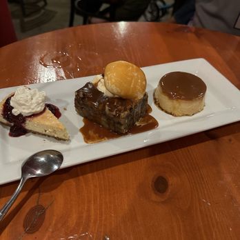 Lola's Lounge - Dessert Trio - Spanish Near Me - Sacramento, California Lola's Lounge - Dessert Trio - Spanish Near Me - Sacramento, California