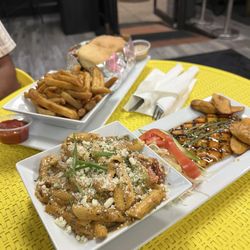 Cool Shade - Salmon Rasta Pasta & Crispy Chicken Sandwich