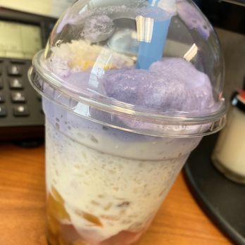 Reejoy Bubble Tea - 10.24.19 halo-halo - Bubble Tea Near Me - Roseville, California