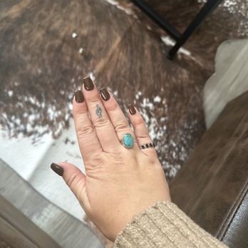Divine Salon & Spa - Nail Salons Near Me - Kennewick, Washington