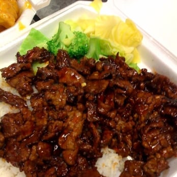 Tea House - Hot and Spicy Beef (not my favorite but still delicious) - Chinese Near Me - Lakewood, Washington Tea House - Hot and Spicy Beef (not my favorite but still delicious) - Chinese Near Me - Lakewood, Washington