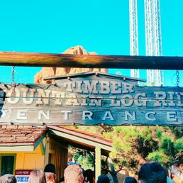 The entrance sign to a legendary flume attraction! The entrance sign to a legendary flume attraction!