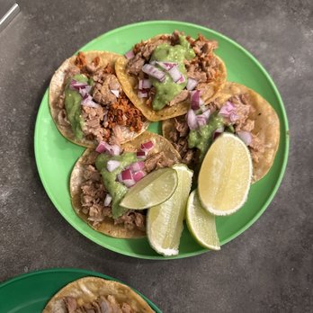 Taqueria Ramirez - Suadero, campechano - Mexican Near Me - Brooklyn, New York Taqueria Ramirez - Suadero, campechano - Mexican Near Me - Brooklyn, New York