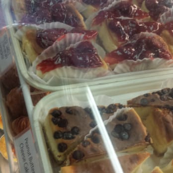 Bova's Bakery - Pastries at Bova's - Bakeries Near Me - Boston, Massachusetts