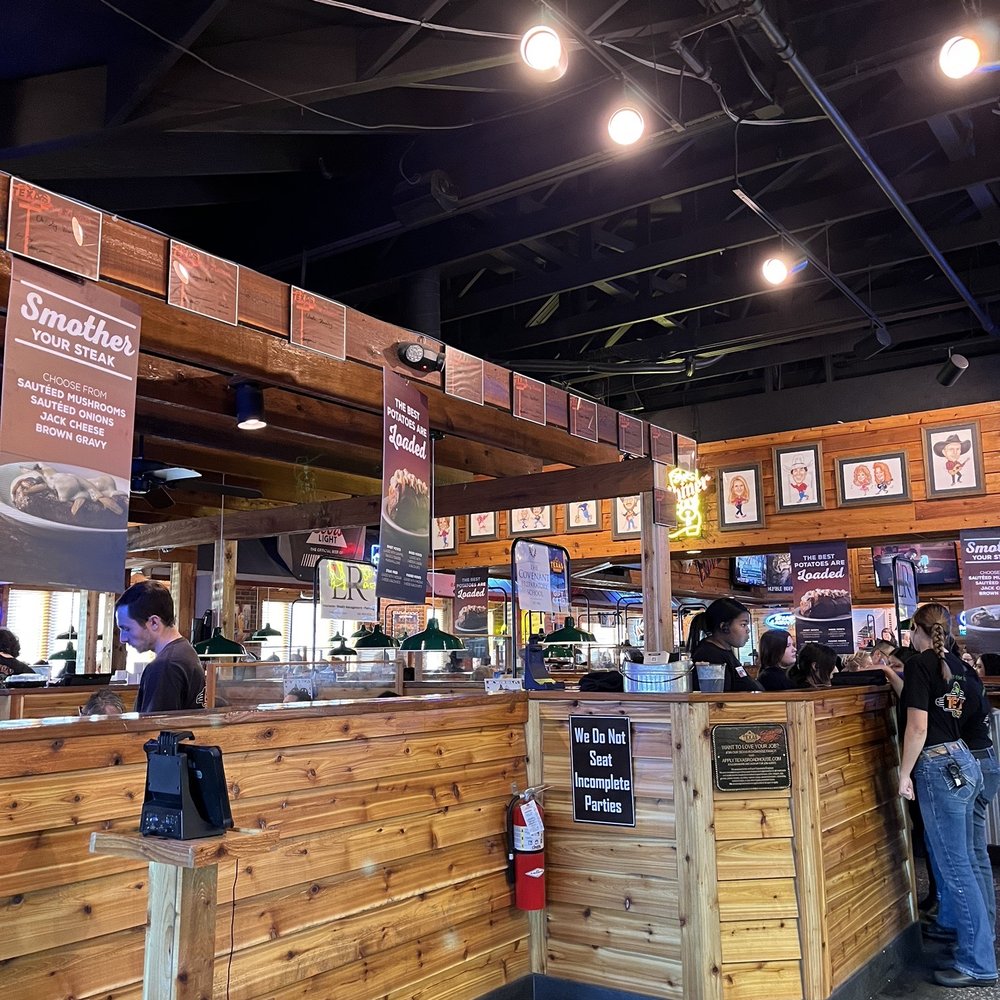 Texas Roadhouse - Iconic entryway - Steakhouses Near Me - Kingwood, Texas Texas Roadhouse - Iconic entryway - Steakhouses Near Me - Kingwood, Texas