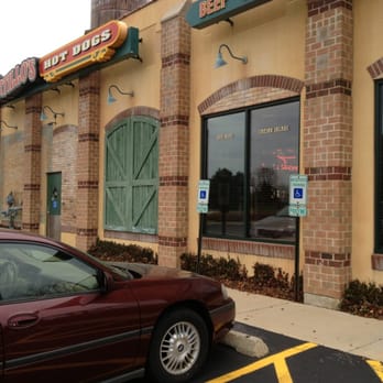 Portillo's Oswego - Look handicap parking right next to the door... Oh wait that's the employee entrance what the hell. - Salad Near Me - Oswego, Illinois Portillo's Oswego - Look handicap parking right next to the door... Oh wait that's the employee entrance what the hell. - Salad Near Me - Oswego, Illinois