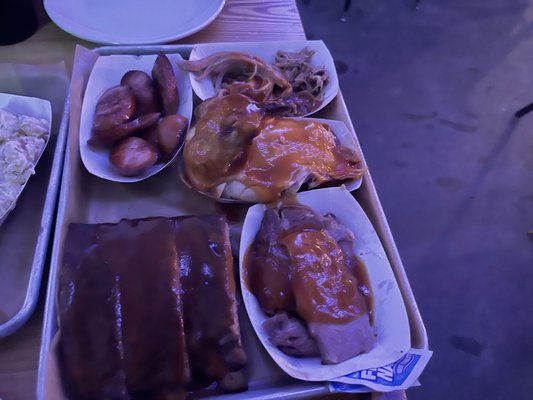 Batesy’s BBQ and Bar by null