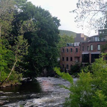 The Roundhouse Hotel - Hotels Near Me - Beacon, New York The Roundhouse Hotel - Hotels Near Me - Beacon, New York