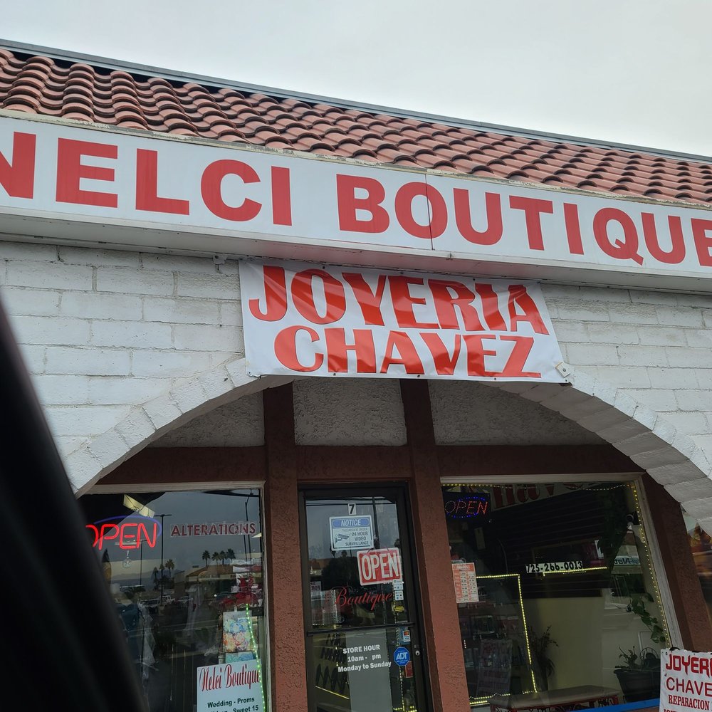 Nelci Boutique Logo