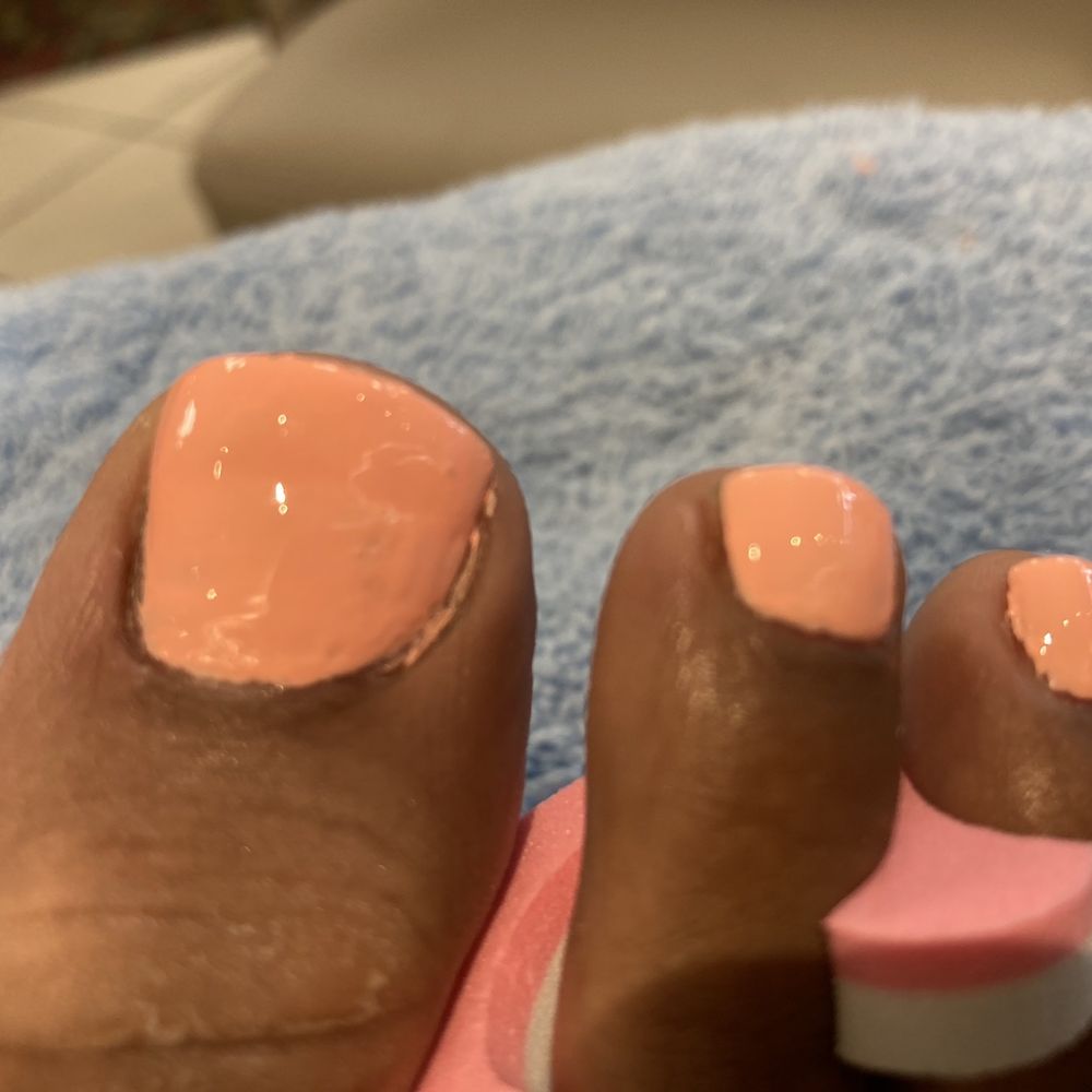 Streaky polish and bad paint job Streaky polish and bad paint job