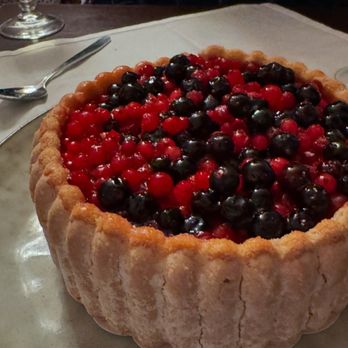 L'Escarmouche - Speculos Cheesecake. (Red berry cheesecake) - Venues & Event Spaces Near Me - Paris, 75