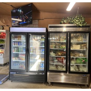 Daniela's Poultry - the inside of a grocery store - Grocery Near Me - Perth Amboy, New Jersey Daniela's Poultry - the inside of a grocery store - Grocery Near Me - Perth Amboy, New Jersey