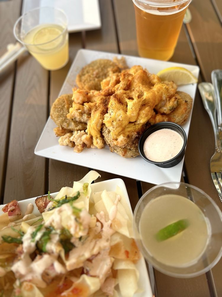 Yellowfin’s Bar & Grill Bethany — Mexican restaurant in Bethany Beach