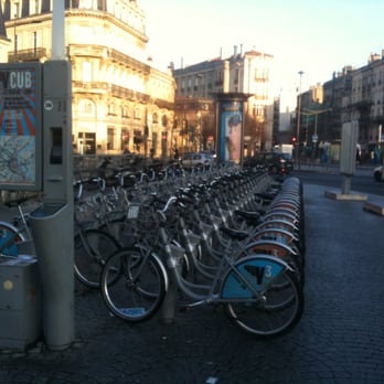 VCub - "station" Victoire ! - Local Flavor Near Me