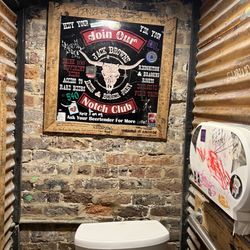 Jack Brown's Beer & Burger Joint - Harrisonburg - Restroom