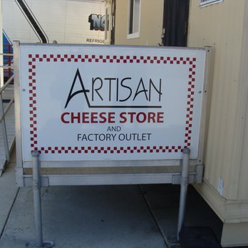 Sierra Nevada Cheese Company - Store sign - Cheese Shops Near Me - Willows, California Sierra Nevada Cheese Company - Store sign - Cheese Shops Near Me - Willows, California