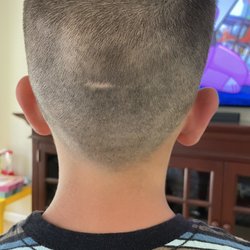 Park Row Barber Shop - Bald spots terrible place