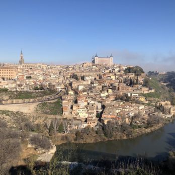 Mirador del Valle - Landmarks & Historical Buildings Near Me - Toledo, TO