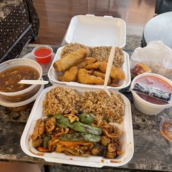 Imperial City Chinese Cafe - Hunan Chicken & - S & S Chicken lunch specials