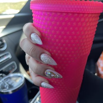Blooming Nails and Spa - Nails by Lucy - Nail Salons Near Me - Murrieta, California Blooming Nails and Spa - Nails by Lucy - Nail Salons Near Me - Murrieta, California