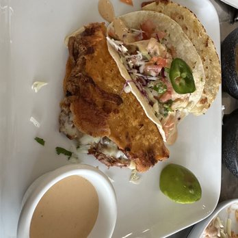 Isla Restaurant - Taco platter - Seafood Near Me - Concord, California Isla Restaurant - Taco platter - Seafood Near Me - Concord, California