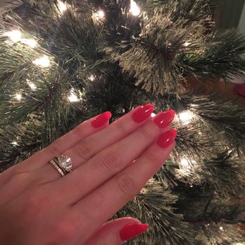 GiGi Nail Spa - Holiday red dip powder - Nail Salons Near Me - Forest Hills, New York GiGi Nail Spa - Holiday red dip powder - Nail Salons Near Me - Forest Hills, New York