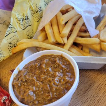 The Hat - Side chili, great fries - Fast Food Near Me - Rancho Cucamonga, California The Hat - Side chili, great fries - Fast Food Near Me - Rancho Cucamonga, California