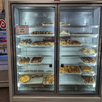 Bova's Bakery - pastries - Bakeries Near Me - Boston, Massachusetts