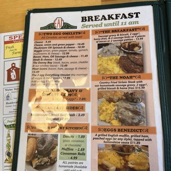 Moody's Diner - Diners Near Me - Waldoboro, Maine