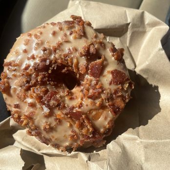 Glaze Donuts AZ - Bacon donut - Coffee & Tea Near Me - Cave Creek, Arizona