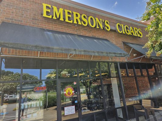emerson tobacco Hart - Cigarettes And Gasoline Cigar Box-Wooden-Emerson Mild & Mellow-1926